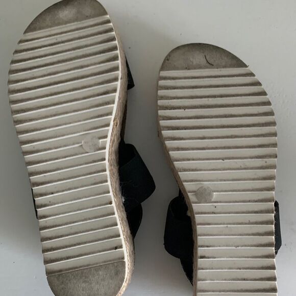 Offer a Price MADDEN GIRL WOMENS CYBELL PLATFORM WEDGE SANDAL BLACK SIZE 7 - Picture 4 of 6